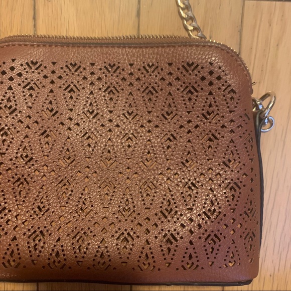 Laser Cut Crossbody Bag - Picture 4 of 4